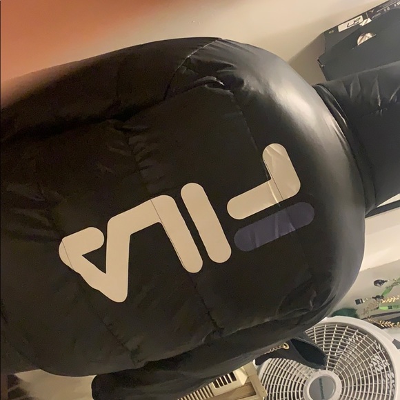 FILA puffer jacket - Picture 2 of 5